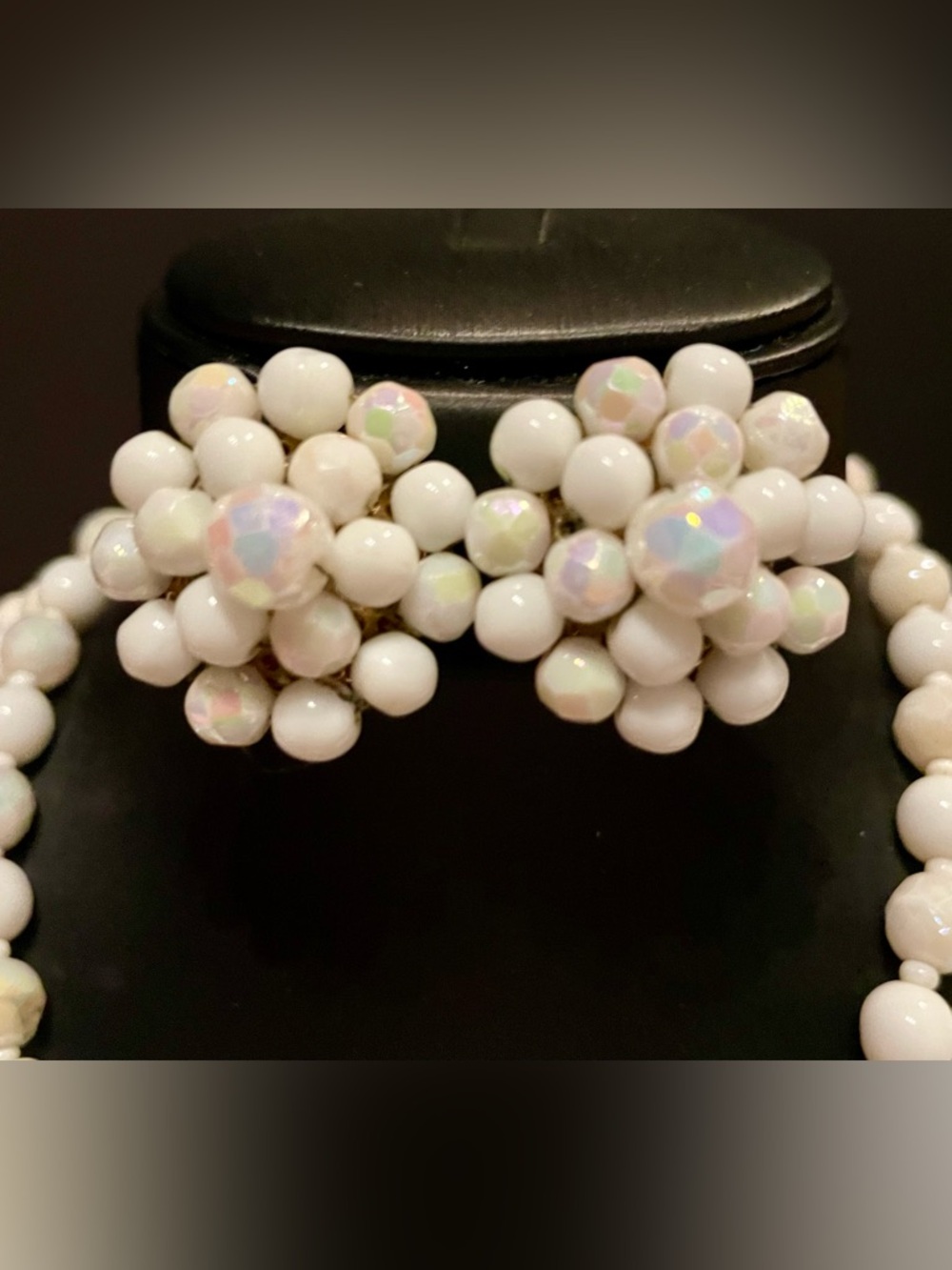 Vintage Iridescent White Milk Glass Beaded Necklace/ Matching Earrings - Picture 3 of 5